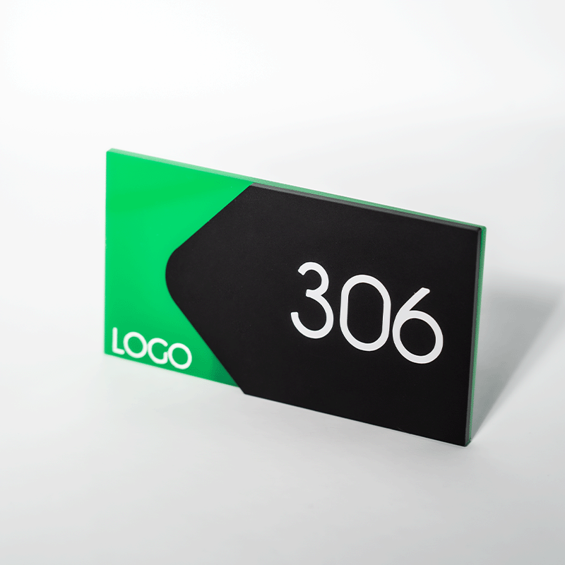 Targhetta numero camere plexiglass verde