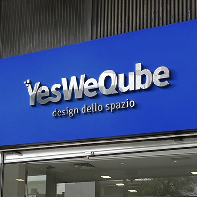 Insegna esterna di YesWeQube