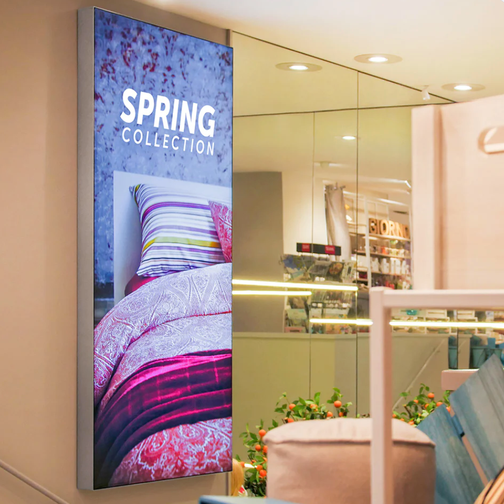 Light box con stampa in tessuto per negozi