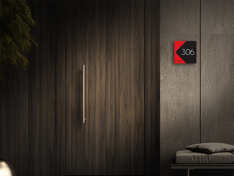 targa quadrata segna camera