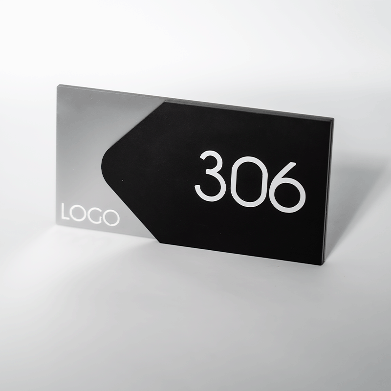 Targa numeri camera plexiiglass argento e nero